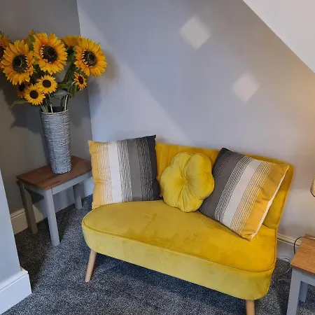 Tower Views 2 Bedroom House With Private Parking Blackpool Extérieur photo