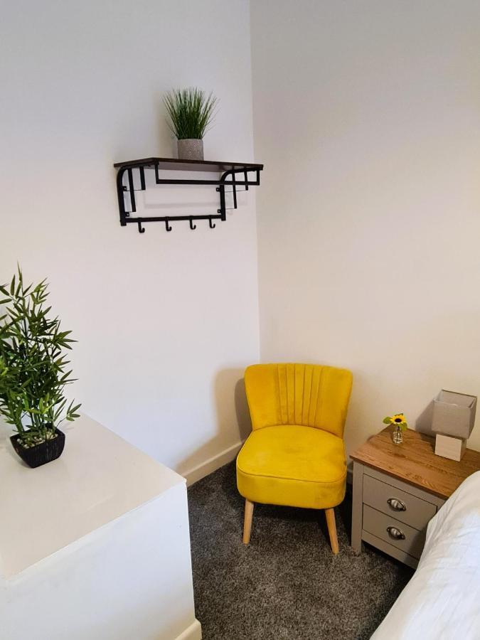 Tower Views 2 Bedroom House With Private Parking Casa de Férias Blackpool