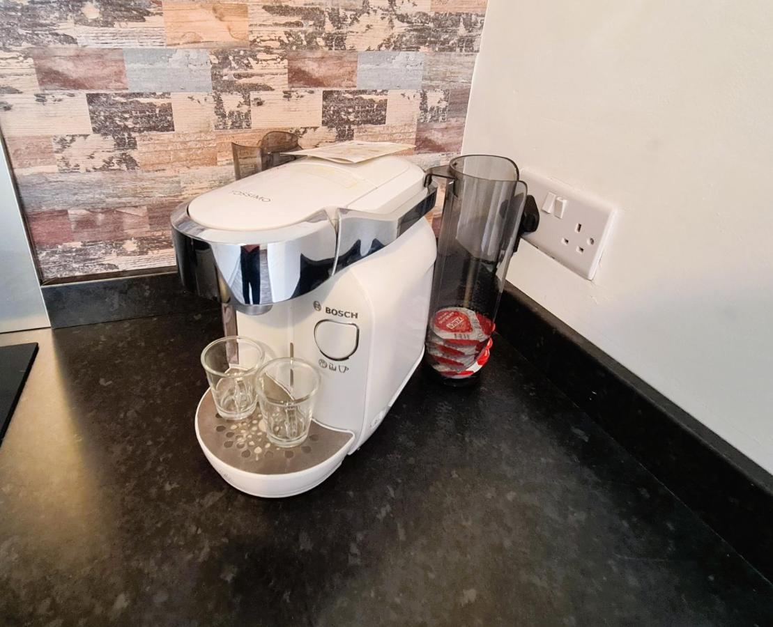 Tower Views 2 Bedroom House With Private Parking Vakantiehuis