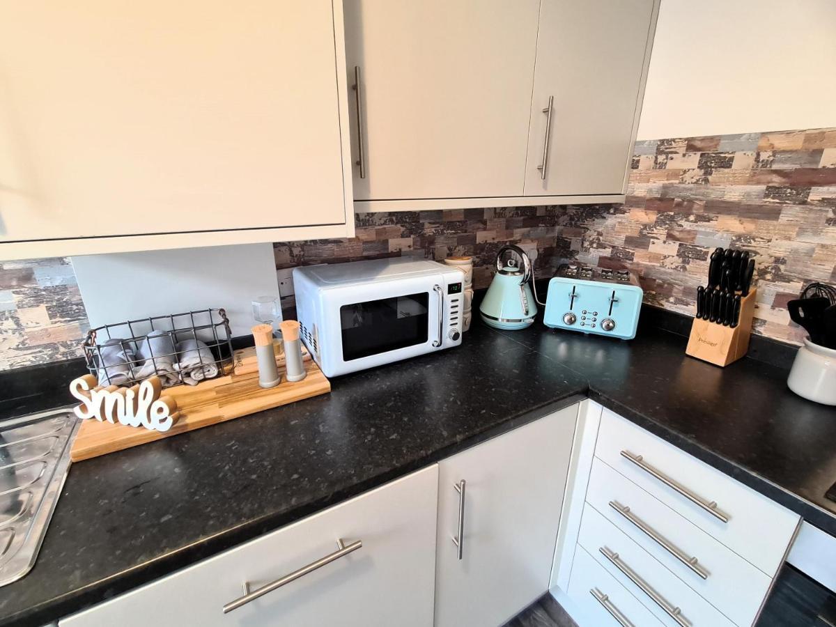 Vakantiehuis Tower Views 2 Bedroom House With Private Parking